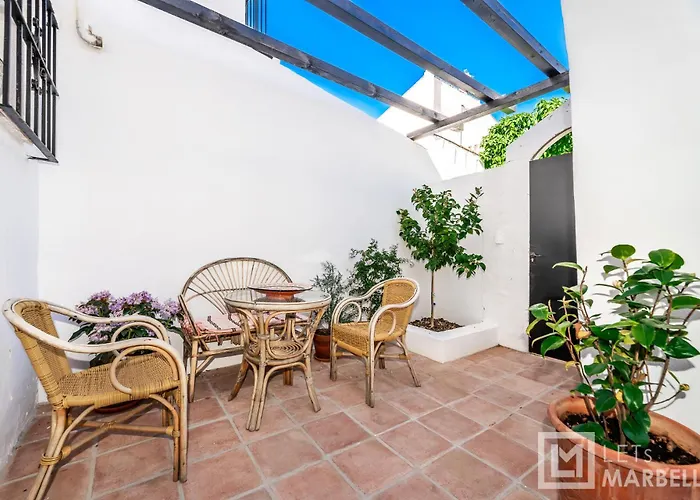Letsmarbella - Tropical Oasis Holiday home *